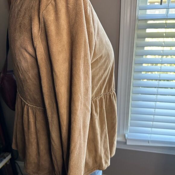 Banana Republic 100% Suede jacket - Picture 2 of 9